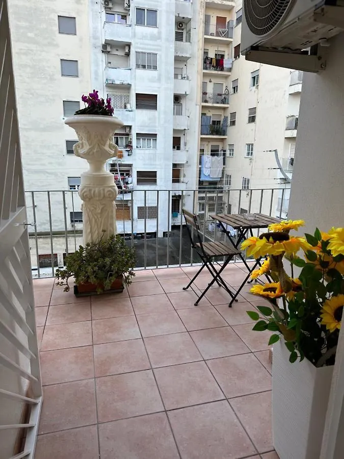 Appartamento 55 Family Home Bari
